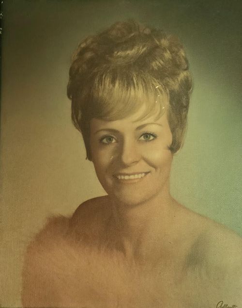 Gloria Manley